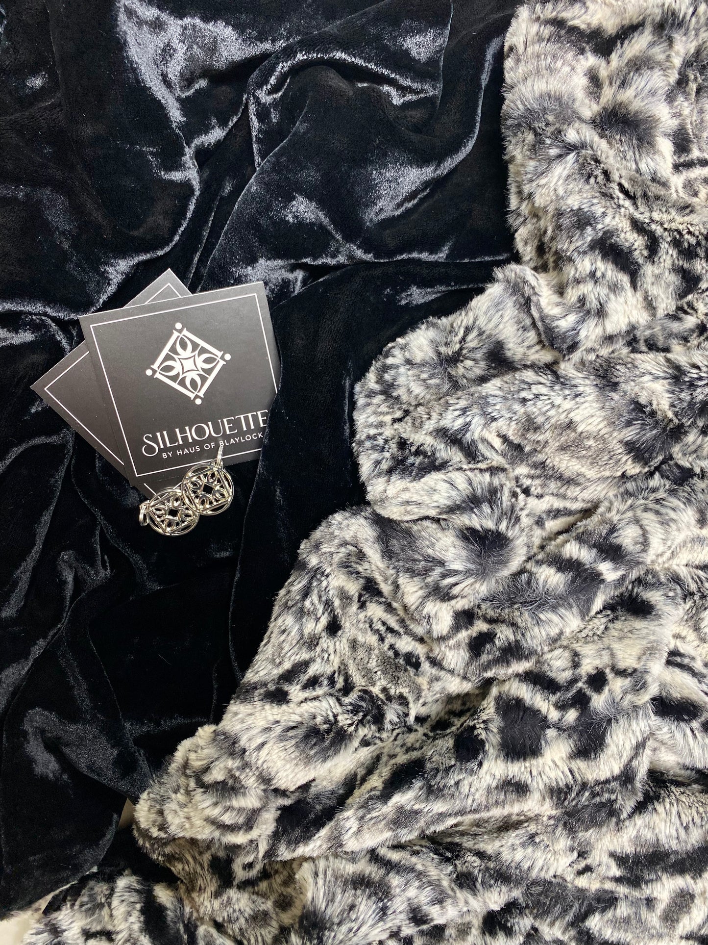 Black Faux Fur Stole Wrap, Faux Fur Stole, Faux Fur Shawl, Faux Fur Shrug, Faux Fur Cape, Gala Attire for Women, Formal Evening Wrap