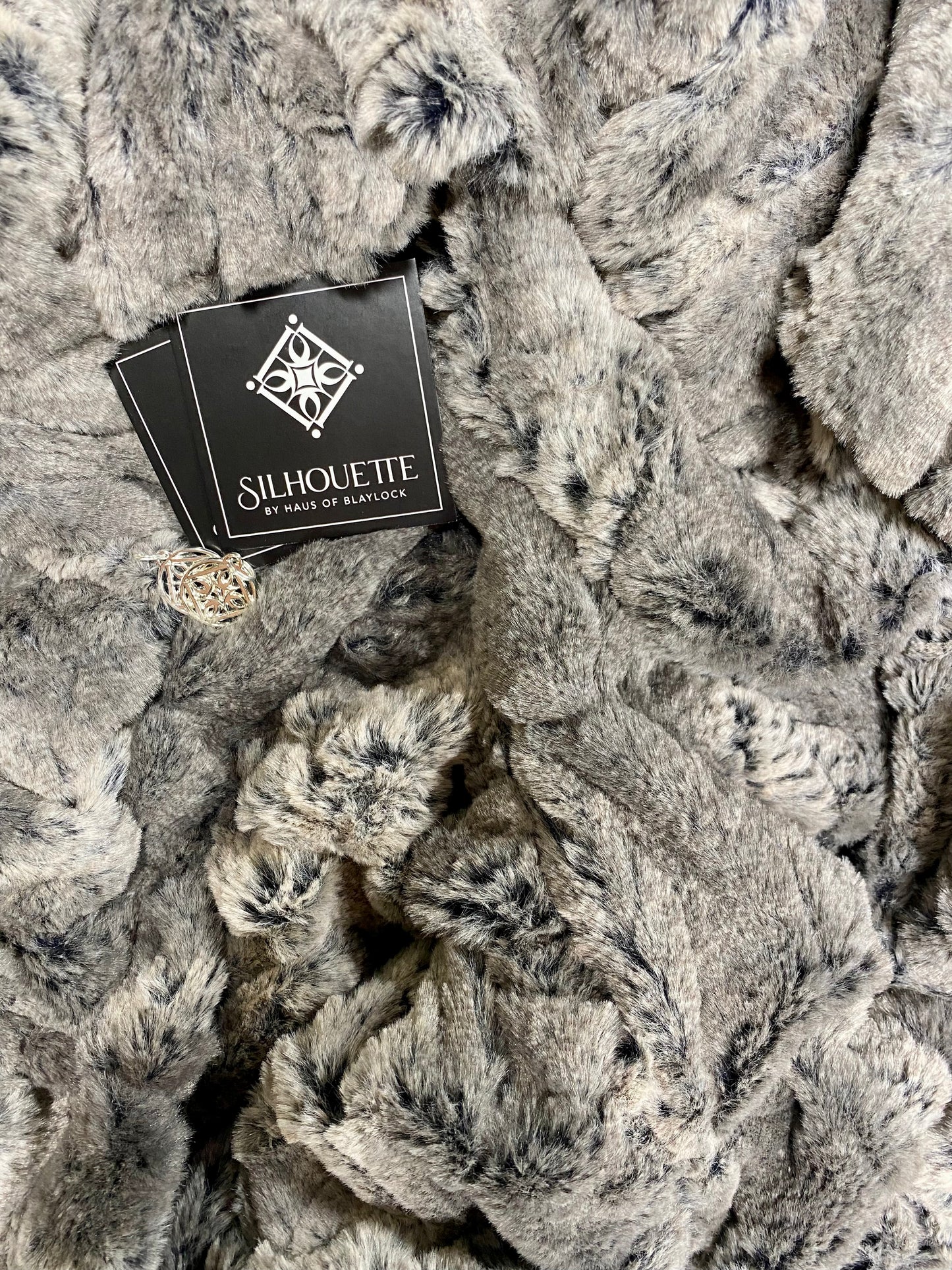 designer wrap, designer wrap for women, wrap evening wrap, women's wrap, evening wraps for women, wraps for women, high-end design clothing, fashion design clothes